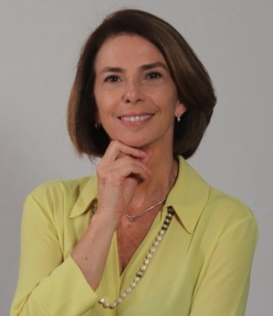 Andrea Menezes